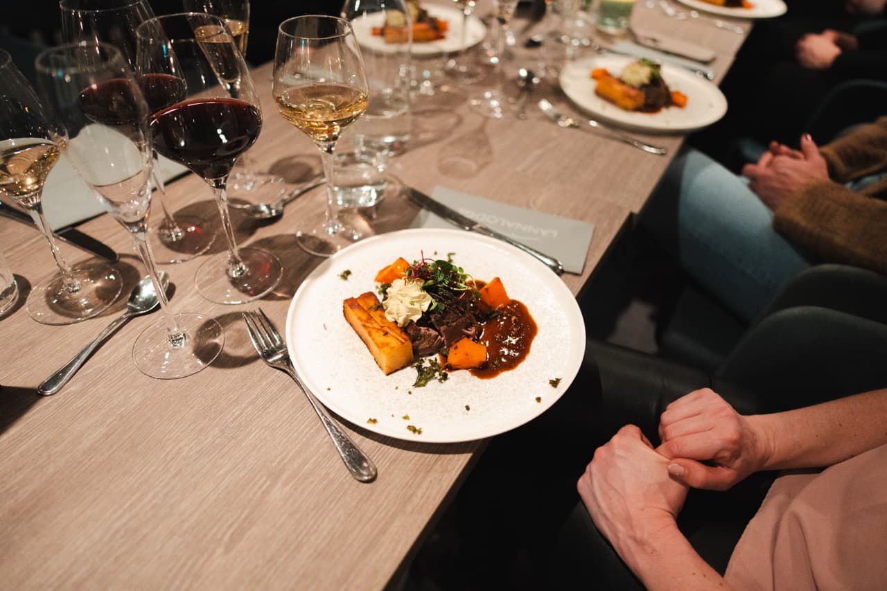 Middag på Lannalodge